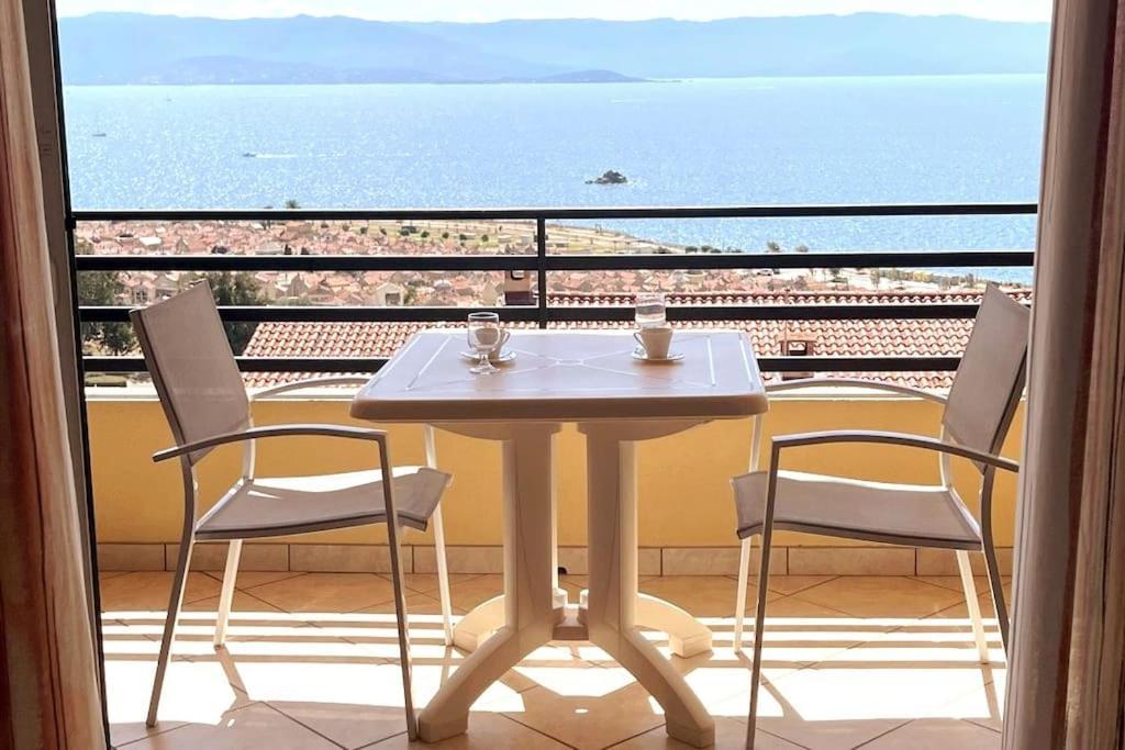Studio Cosy Avec Vue Mer Ajaccio  Zewnętrze zdjęcie